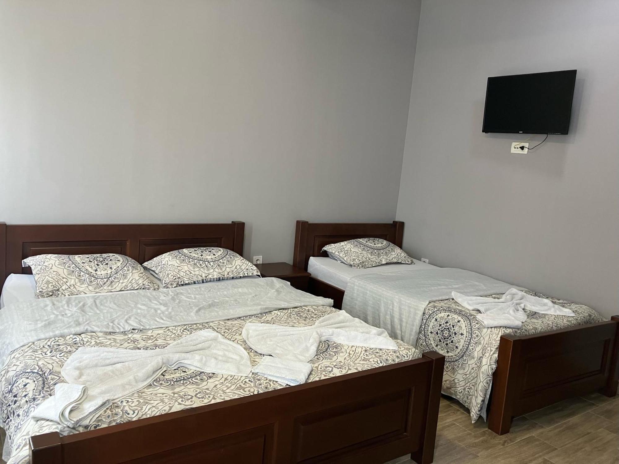 Gusinje Hotel Mountain View Inn المظهر الخارجي الصورة