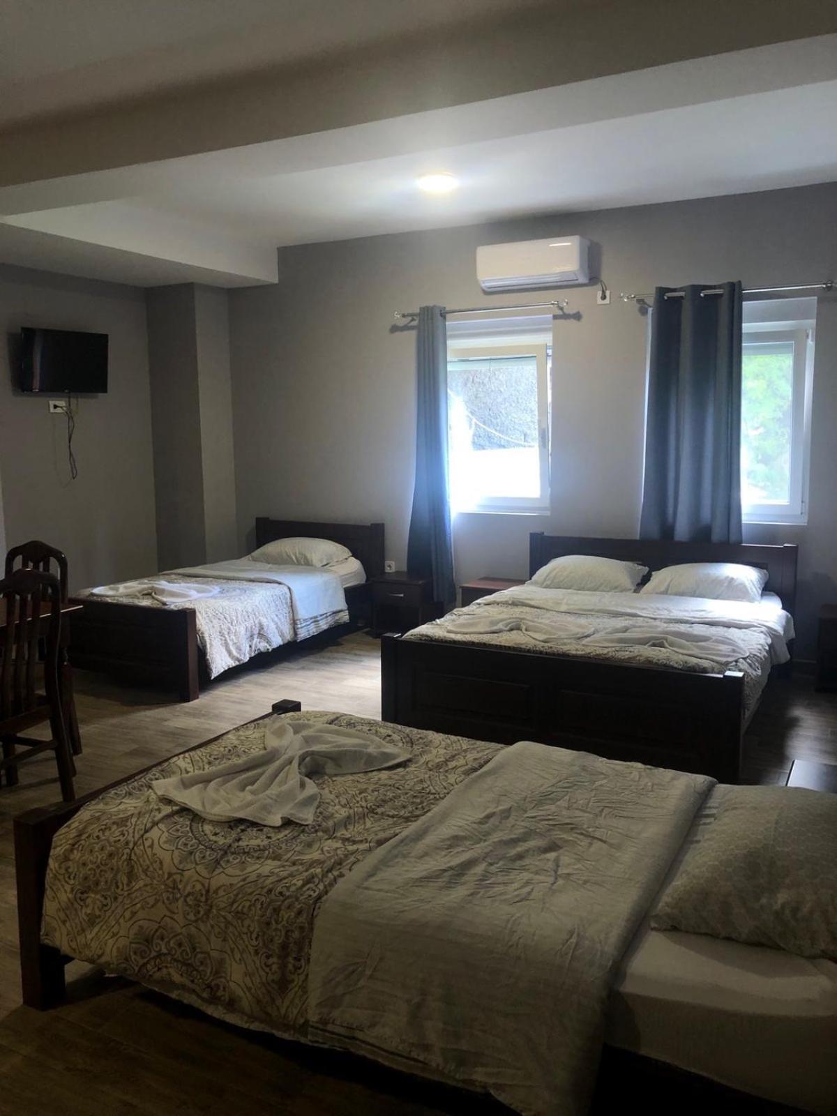 Gusinje Hotel Mountain View Inn المظهر الخارجي الصورة