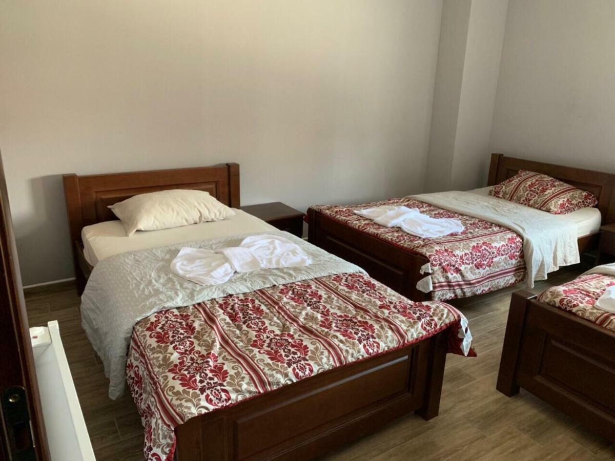 Gusinje Hotel Mountain View Inn المظهر الخارجي الصورة