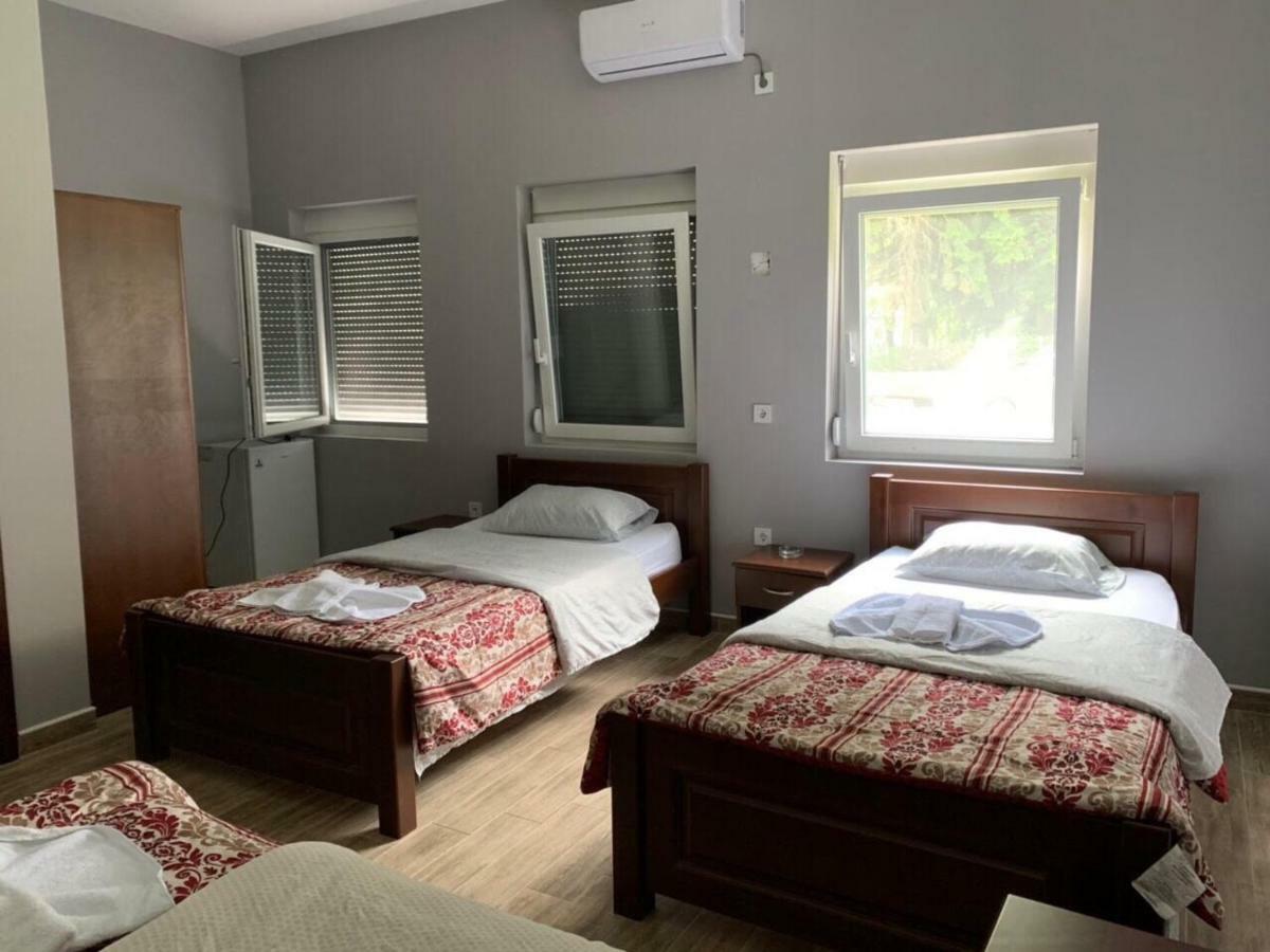 Gusinje Hotel Mountain View Inn المظهر الخارجي الصورة